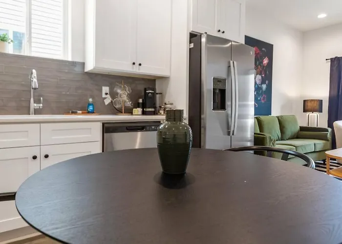 Teche House King Bed Luxury Getaway Fast Wifi Appartement Lafayette
